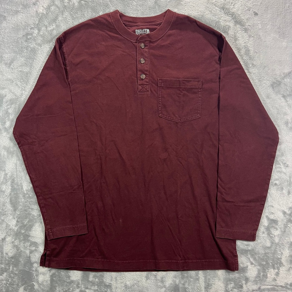 Duluth Trading Co Longtail T Henley Mens Medium Burgundy Long Sleeve Cotton Tee